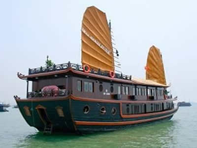 Halong Bay (1 night on the Junk and 1 night in hotel on Cat Ba Island)